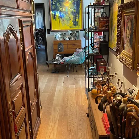 홈스테이 La Galerie *