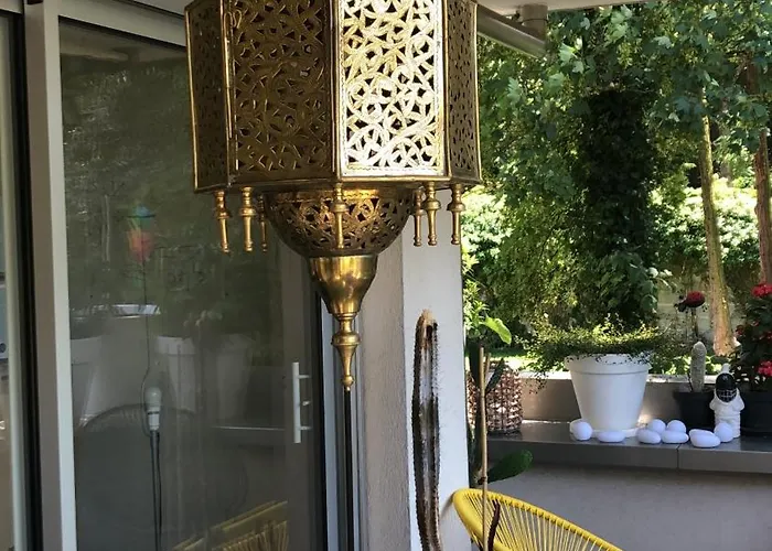 La Galerie בית אירוח *